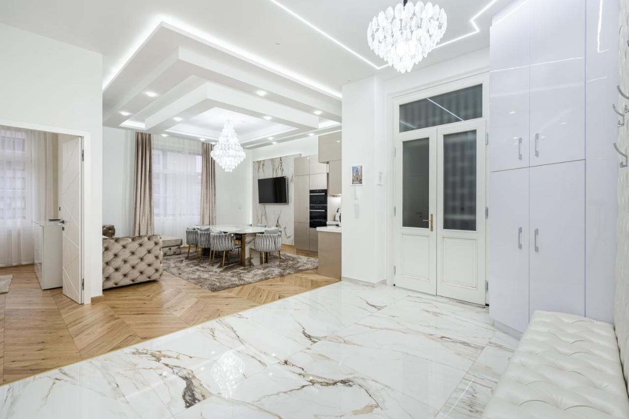 Heart Of Luxury With Amazing View Budapeste
